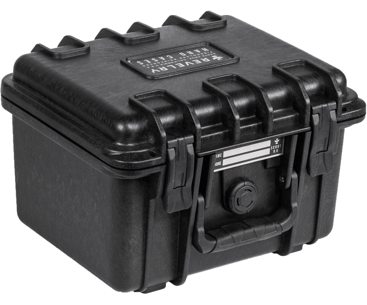 The Scout 9.5 - Black, Hard Case