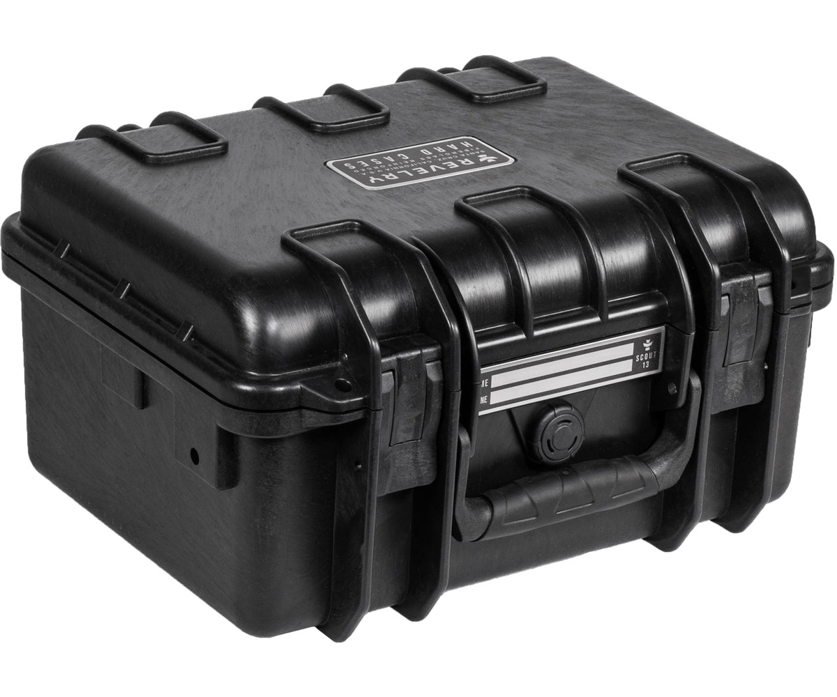 The Scout 13 - Black, Hard Case